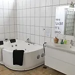 Exclusive Retreat With Spa - By Traum Ferienwohnungen Dom wakacyjny