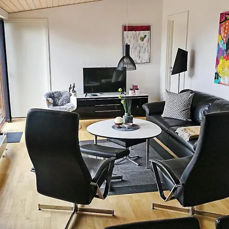 6 Person In R M Holiday home