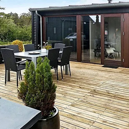 Exclusive Retreat With - By Traum Feriehus *